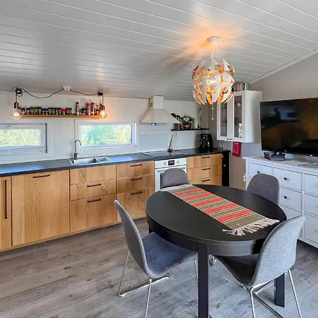 4 Bedroom Lovely In Lindesnes Casa de Férias Ramsland